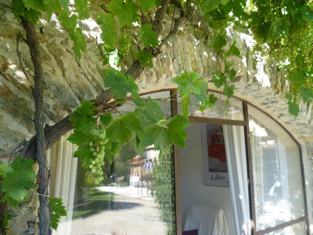 Les Beaux Chenes Villa Pont-de-Barret Bagian luar foto