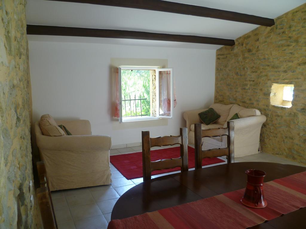 Les Beaux Chenes Villa Pont-de-Barret Bagian luar foto